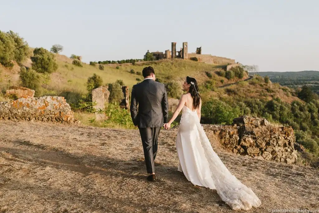 Elope in Portugal Planning a tiny wedding in Portugal